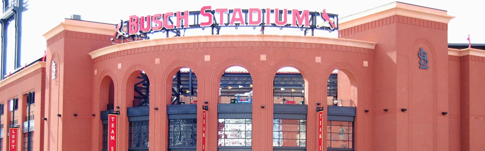 Best Hotels Near Busch Stadium, St. Louis: Top Picks for Comfort and Convenience