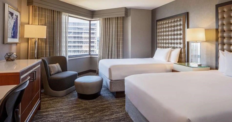 Hotels Within Walking Distance to Busch Stadium, St. Louis: Stay Close to the Game