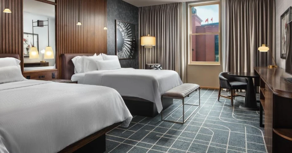 Hotels Within Walking Distance to Busch Stadium, St. Louis: Stay Close to the Game