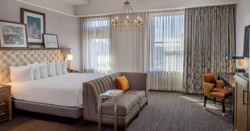 Hotels Within Walking Distance to Busch Stadium, St. Louis: Stay Close to the Game