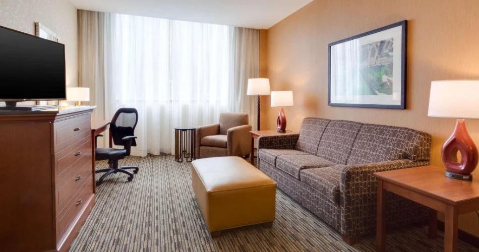 Hotels Next to Busch Stadium, St. Louis: Stay Close to the Action