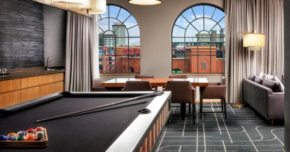 Hotels Next to Busch Stadium, St. Louis: Stay Close to the Action