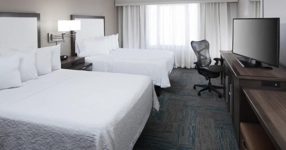 Hotels Next to Busch Stadium, St. Louis: Stay Close to the Action