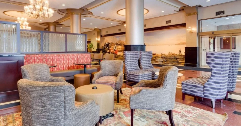 Best Hotels Near Busch Stadium, St. Louis: Top Picks for Comfort and Convenience