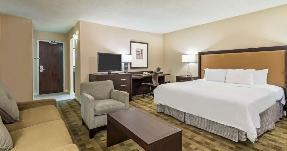 Affordable Hotels Near Busch Stadium, St. Louis: Budget-Friendly Stays for Your Visit